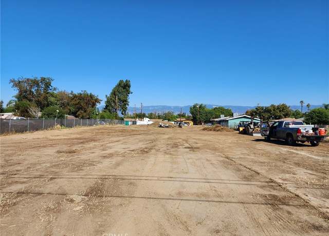 Property at 1220 East coulston St, San Bernardino, CA 92408