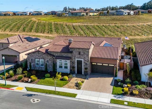 Property at 981 Trail View Pl, Nipomo, CA 93444, 3 beds, 3.5 baths