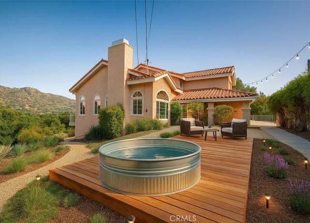 Property at 8838 Chatlake Dr, West Hills, CA 91304, 5 beds, 3 baths