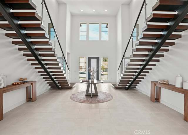 Property at 20580 Edgewood Ct, Chatsworth, CA 91311, 5 beds, 6 baths