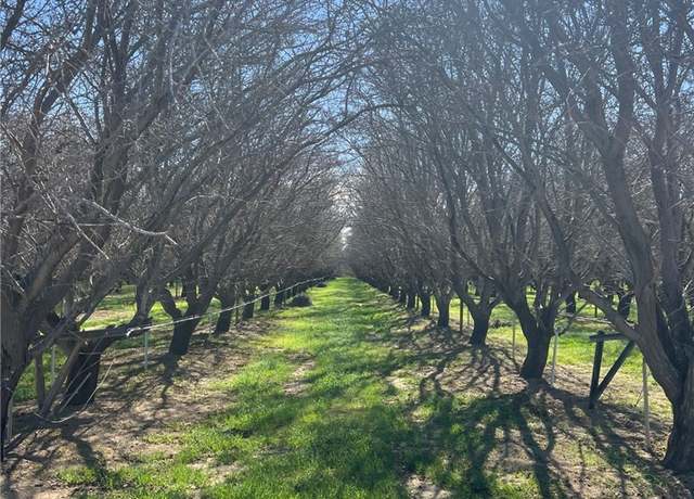 Property at 1 W Marmon Ave, Coalinga, CA 93210