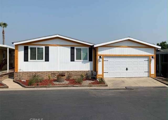 Property at 1550 Rimpau Ave #100, Corona, CA 92881, 3 beds, 2 baths