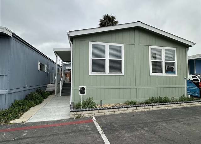 Property at 23701 S Western Ave #202, Torrance, CA 90501, 2 beds, 2 baths