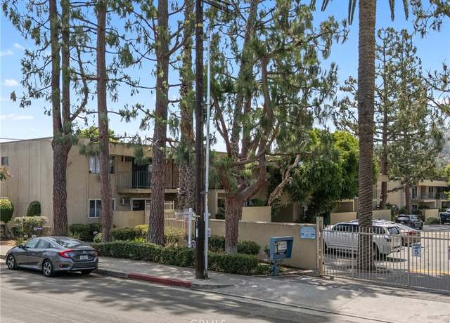 Property at 11138 Aqua Vista St #30, Studio City, CA 91602, 2 beds, 2 baths