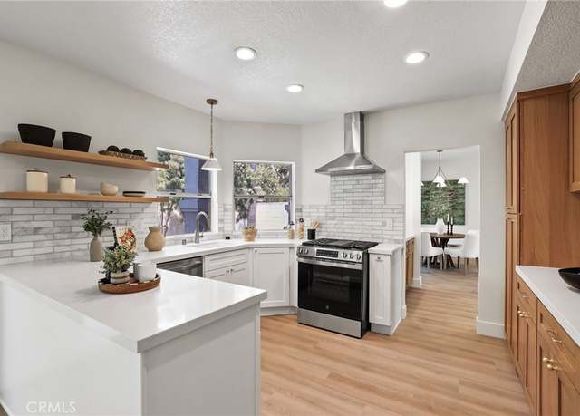 Property at 1602 Sea Horse Cir, Costa Mesa, CA 92627, 4 beds, 2.5 baths