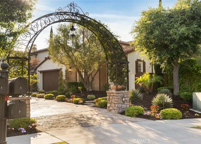 Property at 3 Kent Ct, Ladera Ranch, CA 92694, 5 beds, 5.5 baths