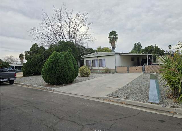 Property at 733 Haley Way, Hemet, CA 92543, 2 beds, 2 baths
