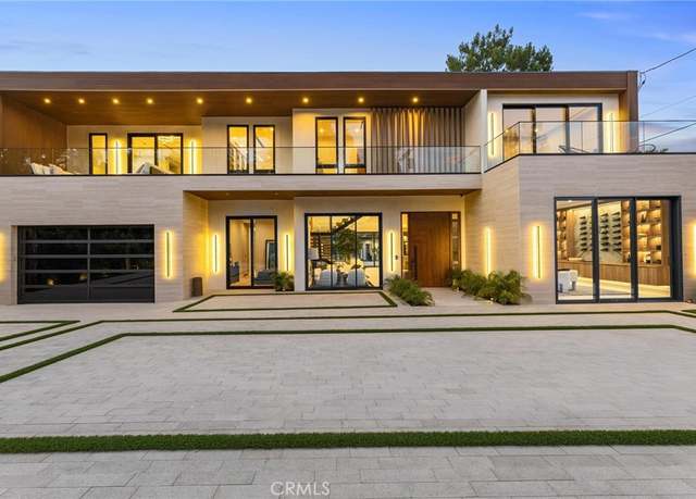 Property at 18777 Wells Dr, Tarzana, CA 91356, 6 beds, 7.5 baths