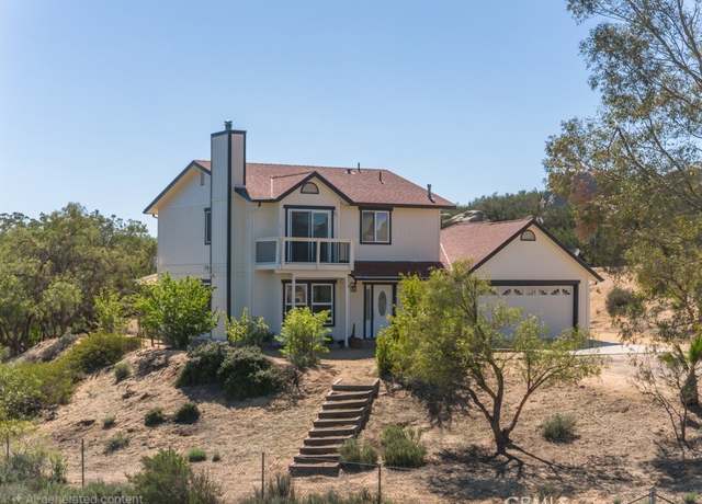Property at 41695 Rolling Hills Dr, Aguanga, CA 92536, 3 beds, 2.5 baths