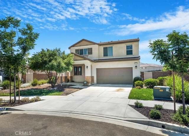 Property at 3072 Charger Ct, Hemet, CA 92543, 3 beds, 2.5 baths