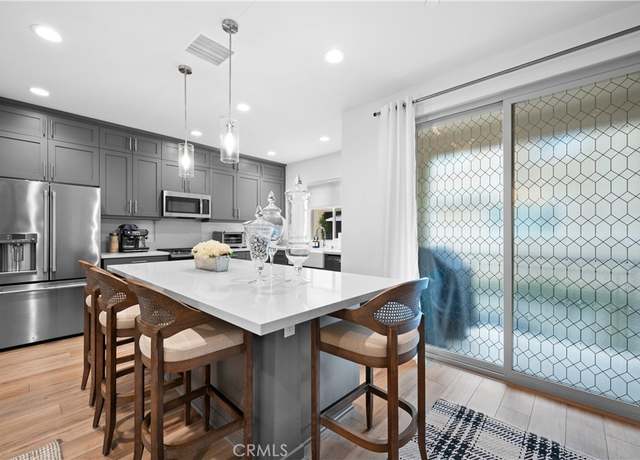 Property at 407 Coyote Pass, Lake Forest, CA 92610, 3 beds, 3.5 baths