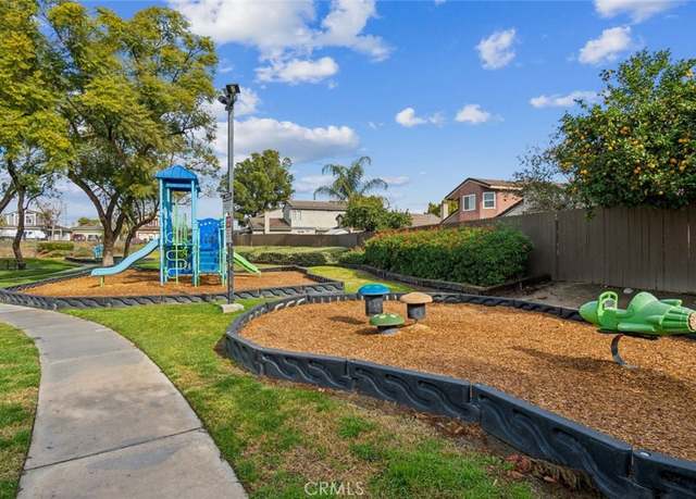 Property at 2979 Cardamon St, Rialto, CA 92376, 3 beds, 2 baths