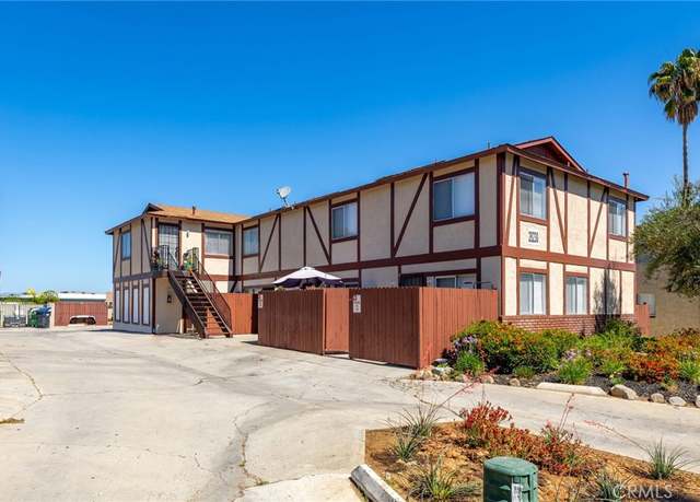 Property at 28230 Via Princesa, Murrieta, CA 92563, 8 beds, 6 baths