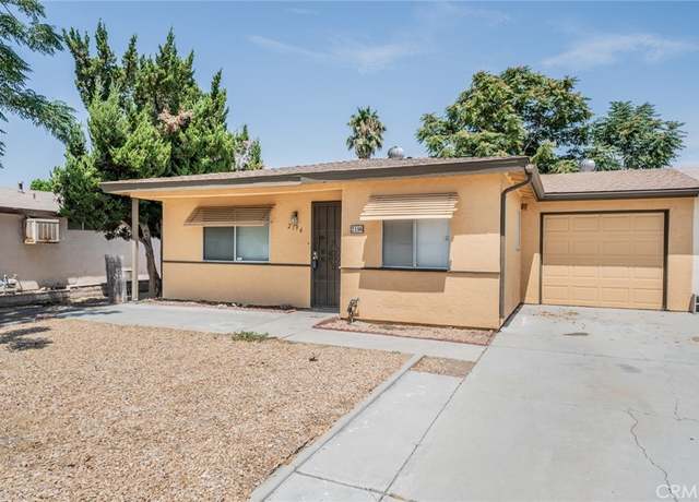 Property at 2196 W Oakland Ave, Hemet, CA 92545, 2 beds, 1 bath