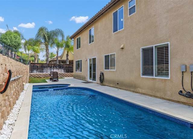 Property at 35183 Flamingo Way, Winchester, CA 92596, 5 beds, 3 baths