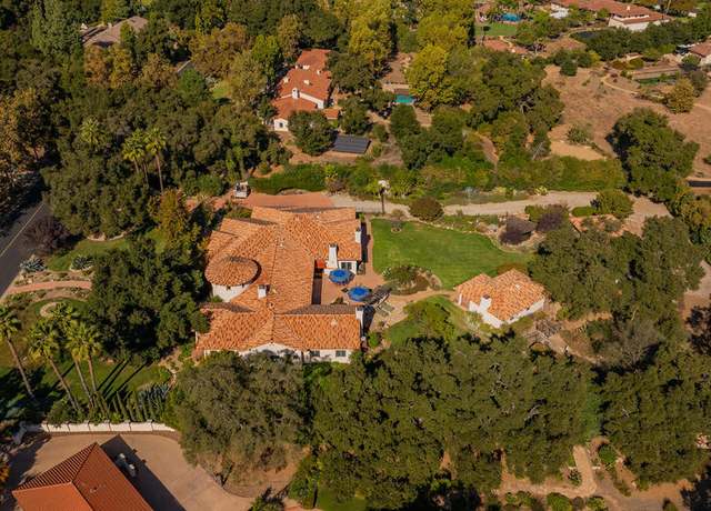 Property at 861 Oak Grove Ct, Ojai, CA 93023, 5 beds, 6 baths