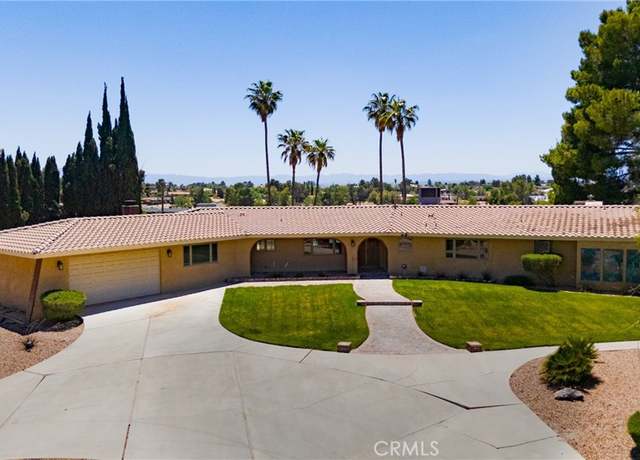 Property at 19459 Shasta Rd, Apple Valley, CA 92307, 5 beds, 3 baths