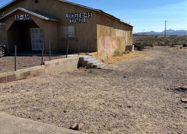 Property at 1341 Riverside Dr, Barstow, CA 92311, 2 baths