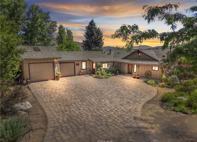 Property at 1015 E Fairway Blvd, Big Bear City, CA 92314, 3 beds, 2 baths