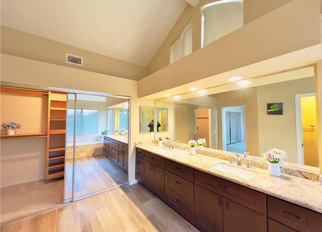 Property at 17346 Cold Spring Cir, Riverside, CA 92503, 4 beds, 3 baths