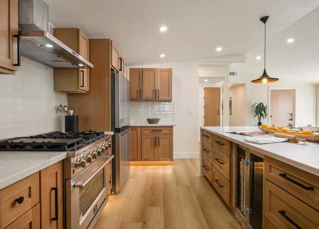 Property at 2434 Moonstone Dr, San Diego, CA 92123, 4 beds, 3 baths