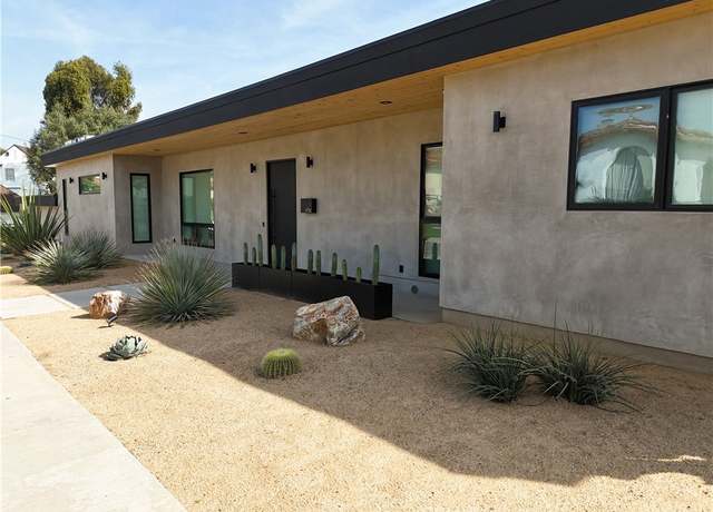 Property at 4756 Keniston Ave, Los Angeles, CA 90043, 3 beds, 2.5 baths