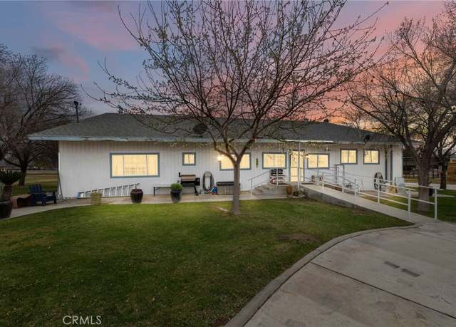 Property at 28106 Highway 119, Taft, CA 93268, 9 beds, 6 baths