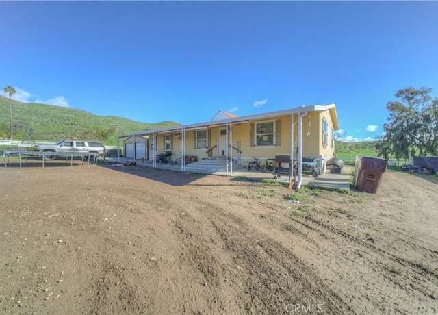 Property at 32986 Grand Ave, Winchester, CA 92596, 4 beds, 3 baths