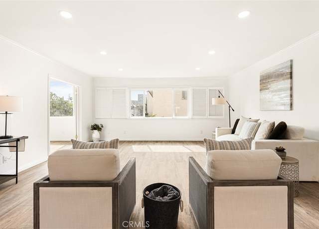 Property at 4445 Cartwright Ave #207, North Hollywood, CA 91602, 2 beds, 2 baths