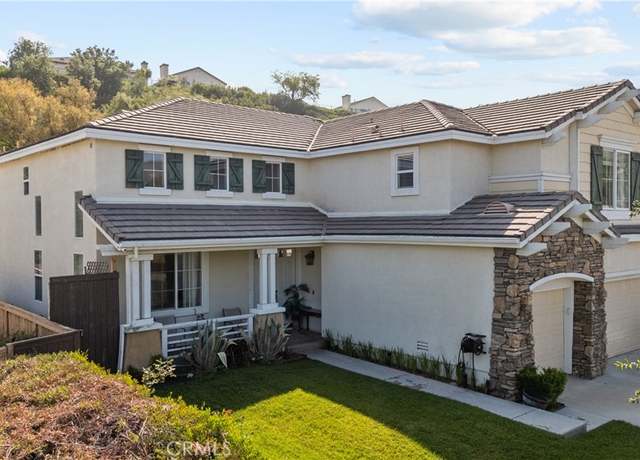 Property at 26426 Cardinal Dr, Canyon Country, CA 91387, 5 beds, 4 baths