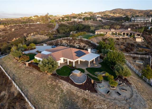 Property at 40040 Parado Del Sol Dr, Temecula, CA 92592, 4 beds, 3 baths