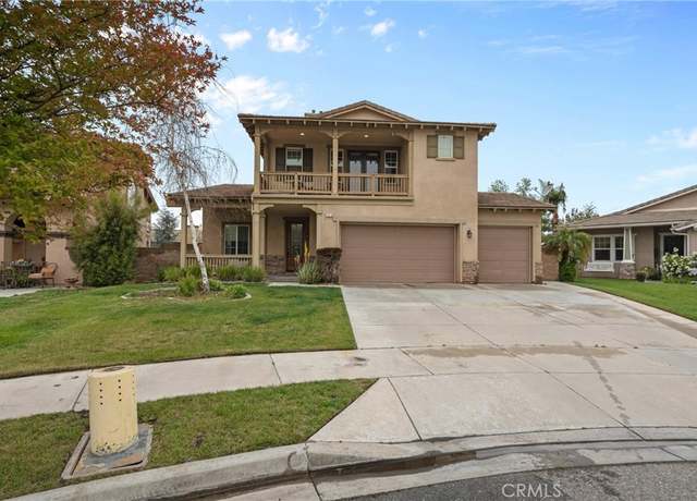 Property at 11874 Grayhawk Cir, Yucaipa, CA 92399, 5 beds, 3.5 baths