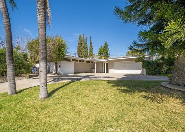 Property at 3540 Watkins Dr, Riverside, CA 92507, 4 beds, 2 baths