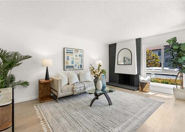 Property at 11338 Grand Manan Dr, Cypress, CA 90630, 2 beds, 1.5 baths