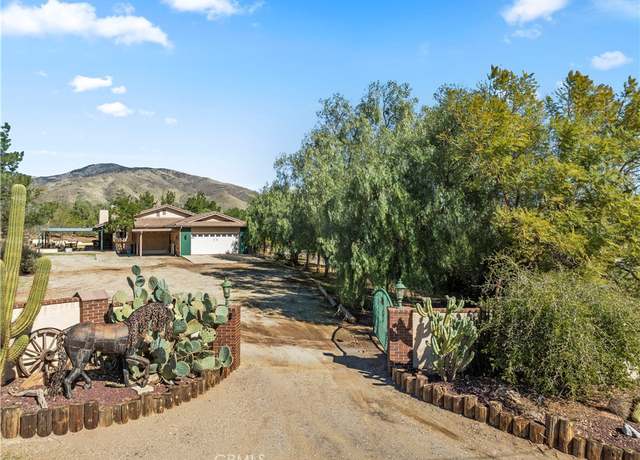 Property at 35728 Beauty Vista Ln, Agua Dulce, CA 91390, 4 beds, 3 baths