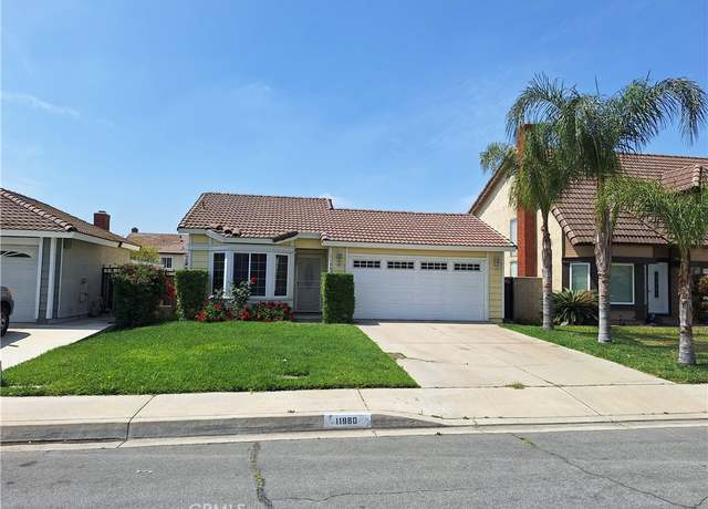 Property at 11960 Oakwood Dr, Fontana, CA 92337, 3 beds, 2 baths