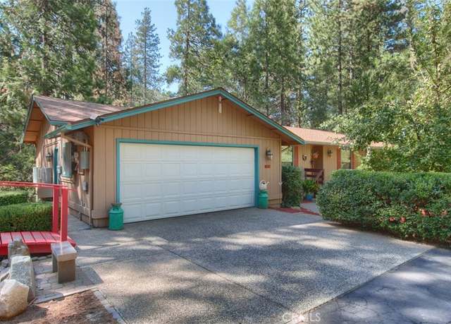 Property at 36555 Mudge Ranch Rd, Coarsegold, CA 93614, 4 beds, 3 baths