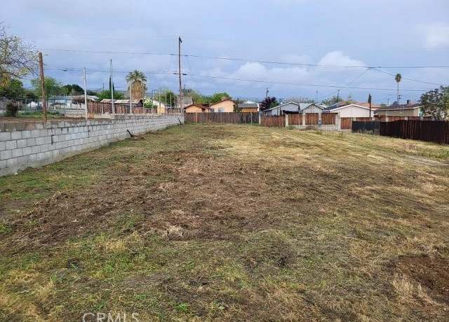 Property at 429 Eastern Ave, Taft, CA 93268