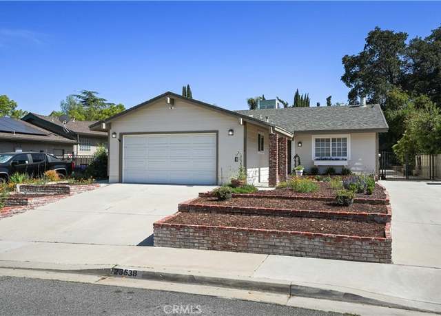 Property at 23538 Arlen Dr, Newhall, CA 91321, 4 beds, 3 baths