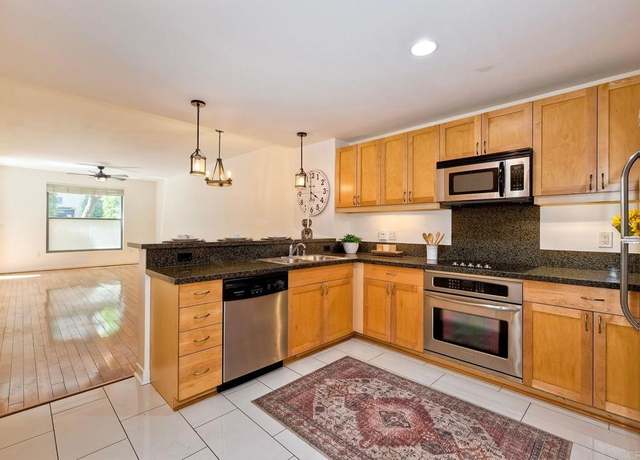 Property at 1150 J St #117, San Diego, CA 92101, 1 bed, 1 bath