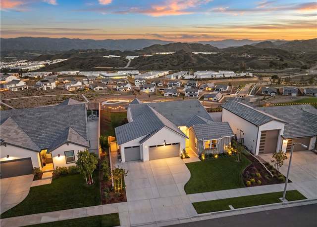 Property at 28602 Wildflower Ter, Castaic, CA 91384, 3 beds, 3 baths