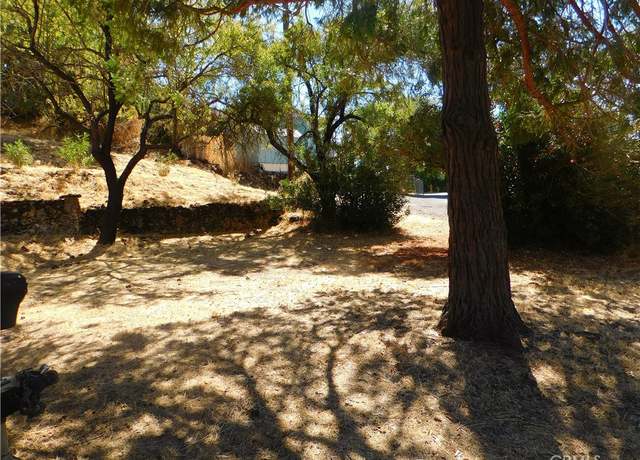 Property at 13550 Lower Lakeshore Dr, Clearlake, CA 95422