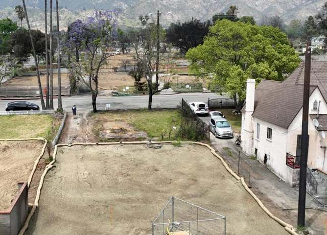 Property at 318 W Altadena Dr, Altadena, CA 91001