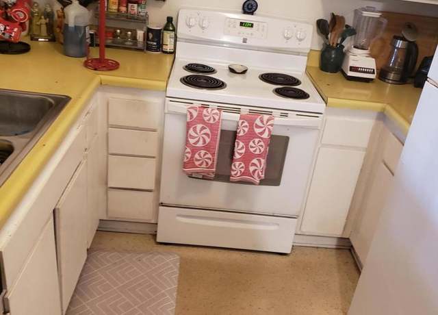 Property at 1300 Saratoga Ave #1712, Ventura, CA 93003, 3 beds, 2.5 baths
