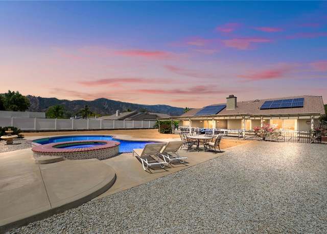 Property at 32642 Durango Ct, Wildomar, CA 92595, 4 beds, 2 baths