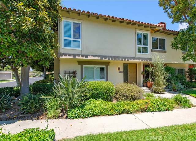 Property at 2214 Vista Hogar, Newport Beach, CA 92660, 4 beds, 2.5 baths
