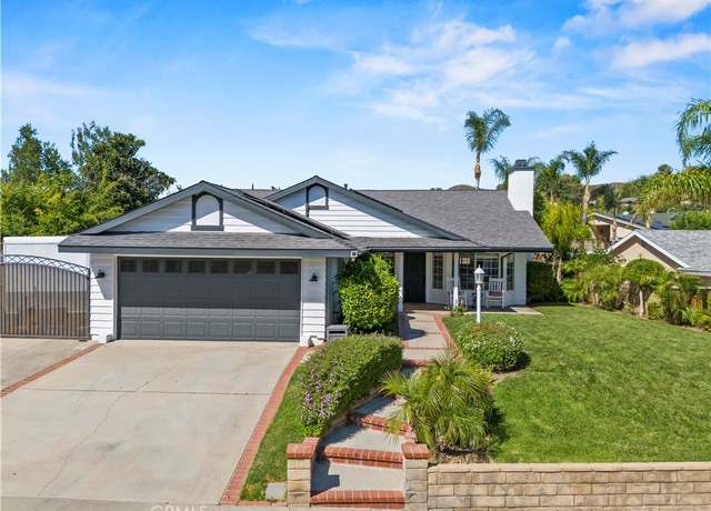 Property at 27724 Crookshank Dr, Saugus, CA 91350, 3 beds, 2 baths