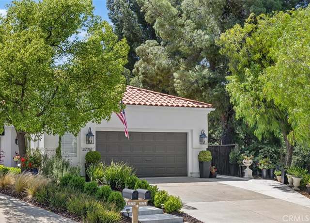 Property at 37751 Bear View Cir, Murrieta, CA 92562, 2 beds, 2 baths