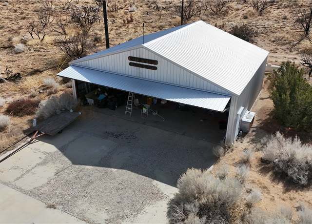 Property at 17120 Bobs Gap Rd, Valyermo, CA 93563