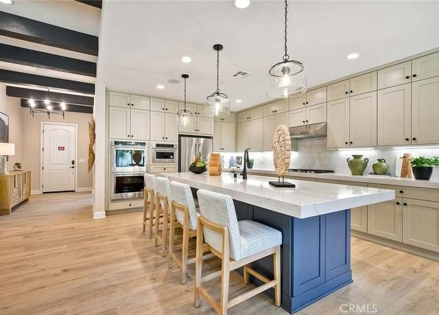 Property at 2981 Orchard Gln, Escondido, CA 92026, 4 beds, 3 baths
